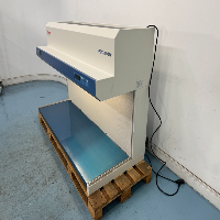 Thermo Scientific Heraguard Eco Laminar Flow Hood image 1